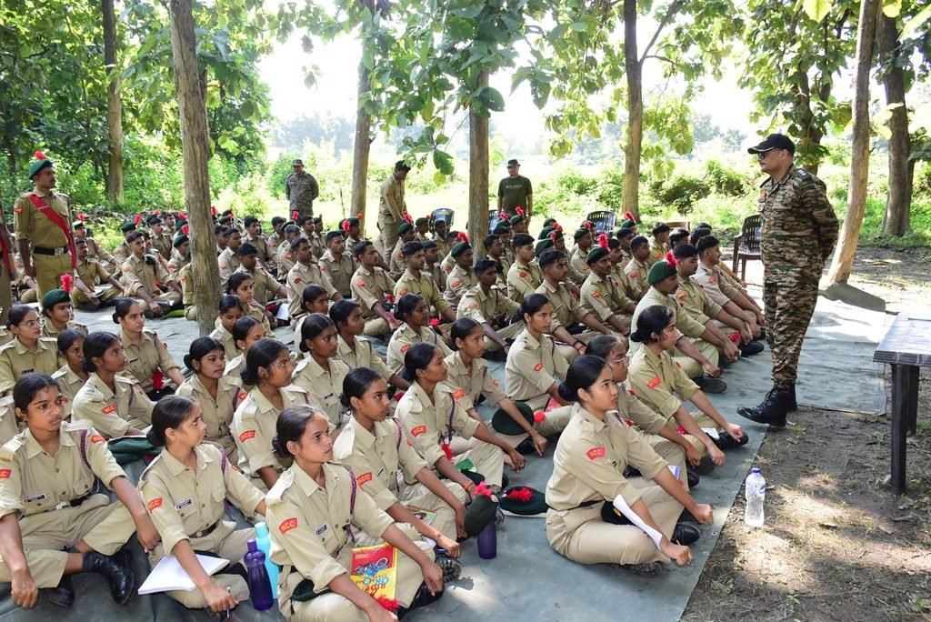 NCC – 169 वार्षिक प्रशिक्षण शिविर के चौथे दिन कैडेट्स ने सीखे सैन्य कौशल और राष्ट्रीय एकता के गुर