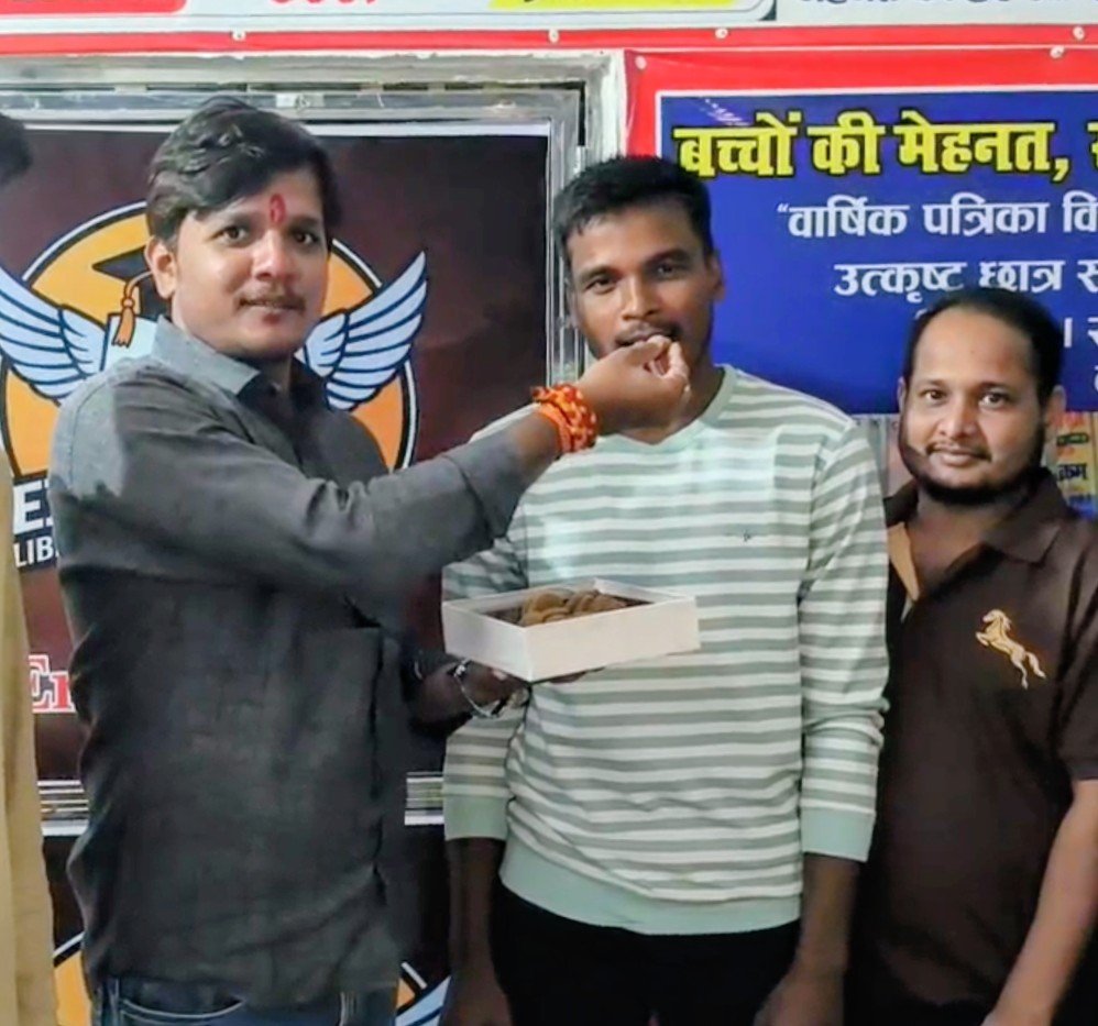 अंडे की दुकान से यूपी पुलिस तक पहुंचा संघर्ष का सफर, इमामुद्दीन ने रचा इतिहास