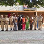 मिशन शक्ति फेज 6.0ः कोठीभार थाने में पारिवारिक मामलों के निस्तारण के बाद महिलाओं को किया गया सम्मानित, लिया फीडबैक